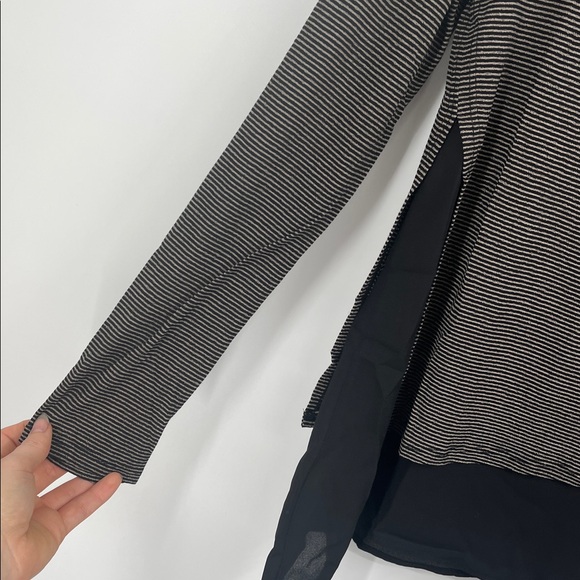 Black and Cream Striped Long Sleeve Layered Top - Picture 6 of 9